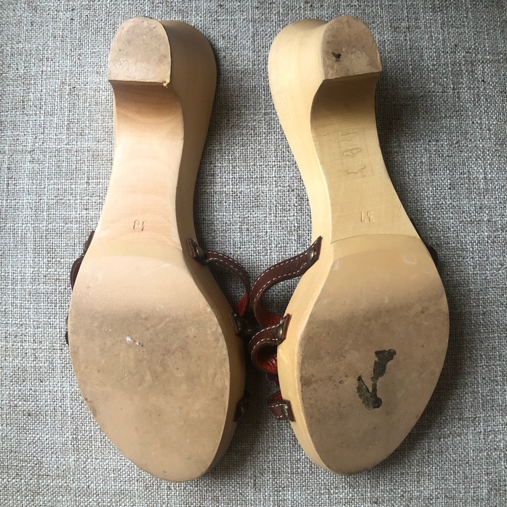 Moschino Wooden Clog Sandals - Picture 5 of 6